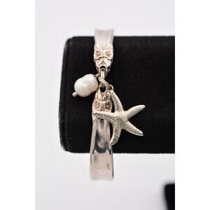 Roger Brothers Vintage Bracelet Silver Plated Starfish Pearl Charm Garland Bin7